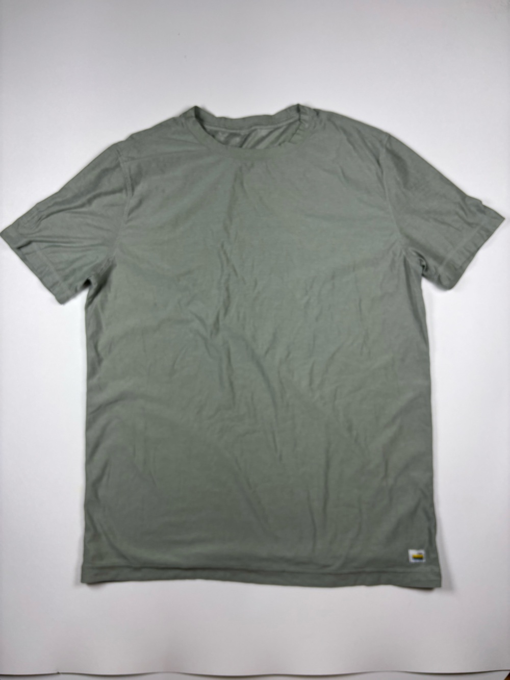 Vuori Short Sleeve Crew T‑Shirt - Sage Green - Medium